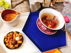 -茶是一枝花泡茶店