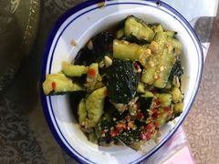 -二厨·吊桥小院·脆皮烧鸡公·本地农家菜(沿江西路店)