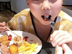 -涨巢·潮玩水疗局