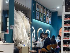 -海马体照相馆(西安高新万达广场店)