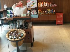 -星巴克(真如星光耀广场店)