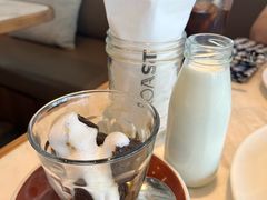 -ROAST coffee & eatery