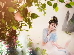 -九月鹰飞汉服摄影工作室