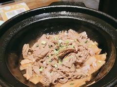 -泉畔人家·老济南经典鲁菜(大明湖店)