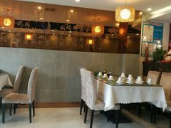 -黄家饺子东北特色菜馆(湖滨商业街店)