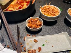 -三出山火锅(南京万象天地店)