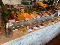 自助取餐区-宴悦海鲜餐厅·游水海鲜·牛排(亚龙湾瑞吉店)
