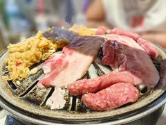 -草家酱蟹炭火烤肉店(珲春南路一店)
