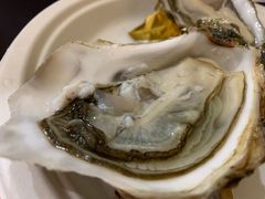 -HIHE Bistro·Oyster Bar(华熙live店)