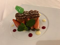 -卡佩罗意大利餐厅及酒吧Al Cappello Trattoria