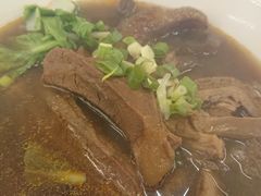 -尊品原汁牛肉面