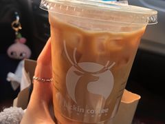 -瑞幸咖啡(武汉摩尔城L2层店)