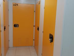 -安东易迷你自助仓储寄存仓库(杨浦店)