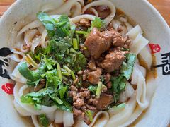 -任记七中刀削面(总店)