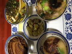 -窄巷子陕菜馆·地道陕西菜(粉巷店)