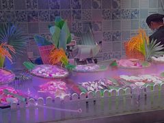 -领鲜活海鲜榴莲自助火锅(东门店)