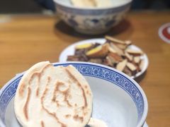-天发芽·何记葫芦头泡馍·老字号(小南门店)