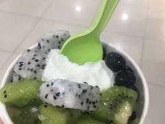 -三佰瑞冻酸奶(凯德MALL店)