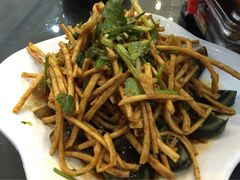 刘胖子家常菜(中南二路店)-刘胖子家常菜·蹄花焖藕(中南店)