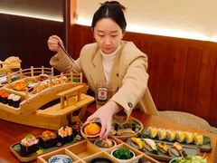 -俊屋料理·烧鸟·寿司·日泰融合菜(星际云汇店)