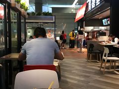 -肯德基(虹桥机场T2北指廊精选外卖点店)