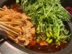 特色涮毛肚-金太阳海鲜烧烤·本地人餐厅(东纬路旗舰店)