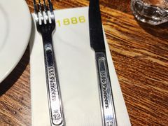 -1886德国汽车餐厅(外滩十六铺码头店)