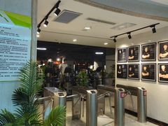 -格易美游泳馆健身房(新昆仑店)