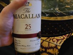 -记者俱乐部酒吧(北京瑞吉酒店)