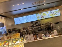 -喜茶(杭州滨江宝龙店)
