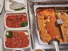 -海底捞火锅(宝龙广场夜宵主题店)