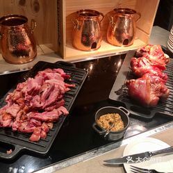 怎样挑选猪肘子 XkhBj28B6Rh_SO29TaSY8MYOo_vbqVHBO3LBRFQEBVTIPdgsnHBjiHrCah_6I5R5uzFvxlbkWx5uwqY2qcjixFEuLYk00OmSS1IdNpm8K8sG4JN9RIm2mTKcbLtc2o2vfCF2ubeXzk49OsGrXt_KYDCngOyCwZK-s3fqawWswzk.jpg