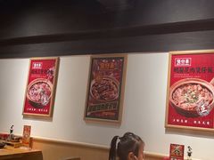 -华记煲仔华·煲仔饭(市桥易发店)