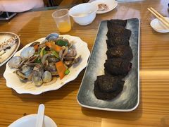 -三姐妹·海鲜大排档