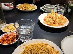 -麻六记(凤凰汇店)