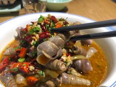 酸菜钉螺-老妈私房鱼头(欧洲城店)