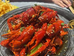 -肥肥虾庄·金牌油焖大虾(杨园滨江时代walk店)