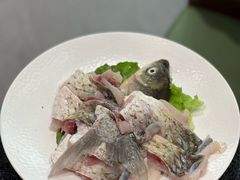 -得意咚瓜·顺德鱼生·冬瓜火锅(深圳首店)