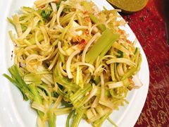 -年年渔(济宁路店)