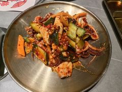 -草家酱蟹炭火烤肉店(珲春南路一店)