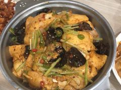 -绿岛酒楼(小海地店)