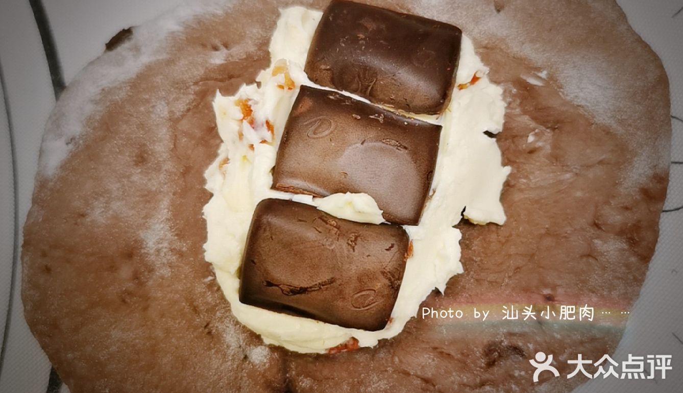 开了一公斤的奶油奶酪，一个星期内得把它消耗完