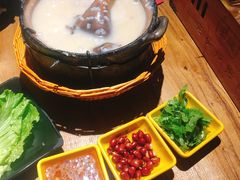 鲜活基围虾粥-云晓光头烧烤吧(盛夏店)