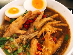-Pier 21 (Terminal 21 Asok)
