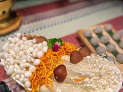 菌菇拼盘-慢丽江·云南野生菌土鸡锅(付家庄店)