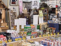 -(株)越後屋デパート