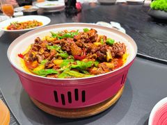-艳阳天民俗村(公园路店)