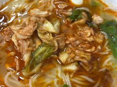 -二钢串叔麻辣烫(华龙大厦店)