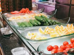 -领鲜活海鲜榴莲自助火锅(东门店)