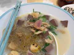 -大食代美食广场(上海中心店)